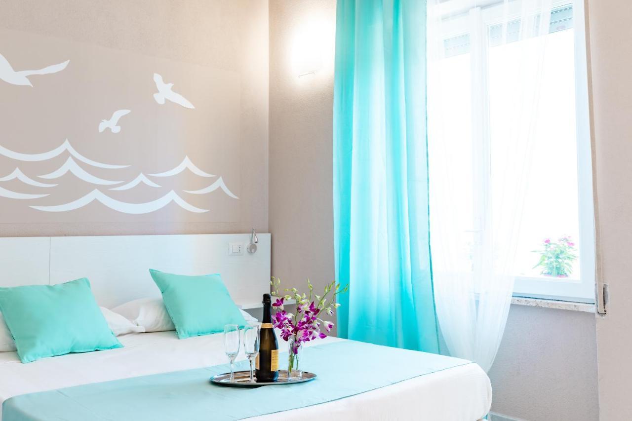 La Smeralda - Boutique Rooms And Breakfast Golfo Aranci Eksteriør bilde